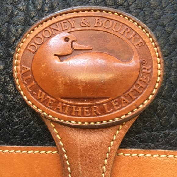 Vtg DOONEY & BOURKE Surrey Leather Bag - Picture 4 of 12